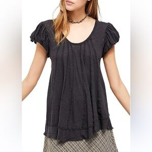 We The Free Boho Black Distressed Linen Puff-Sleeved Top✨